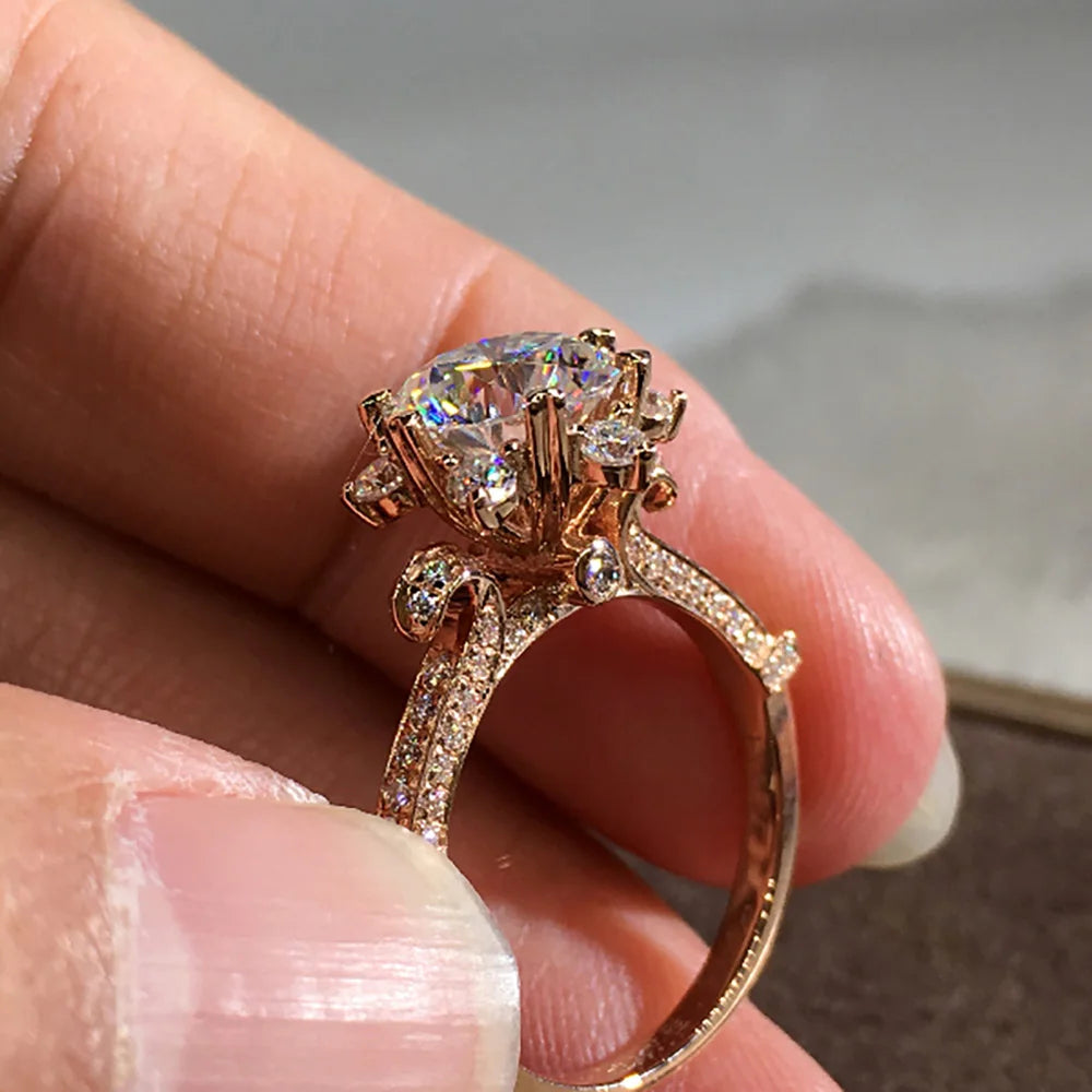 18K Rose Gold Moissanite Flower Ring