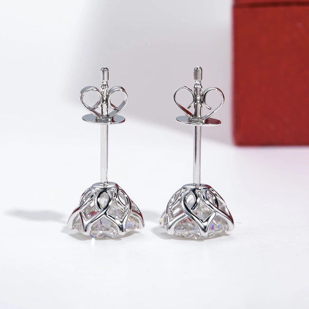14K White Gold Moissanite Flower Stud Earrings