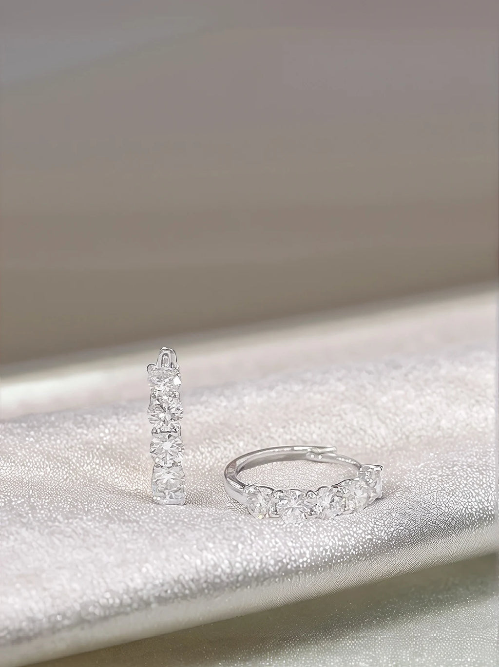 18K Gold Lab Diamond Drop Earrings